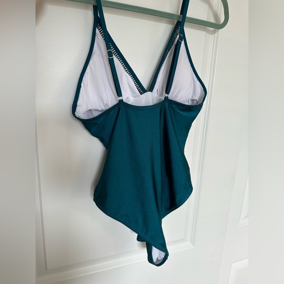 Emerald Teal Cupshe One Piece Swimsuit - Picture 4 of 8